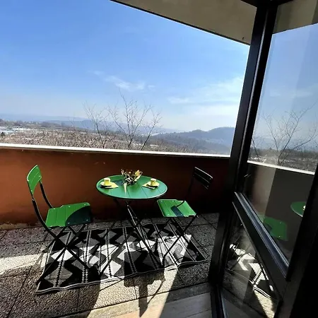 Moderne A Avec Vue Apartament