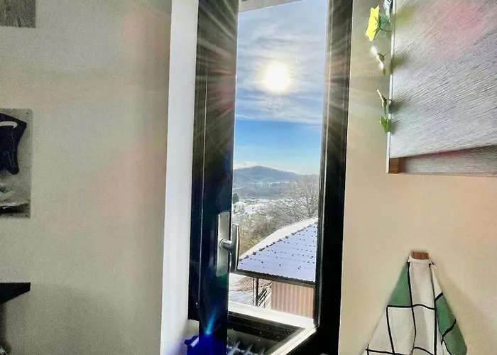 Moderne A Avec Vue Nebbiuno