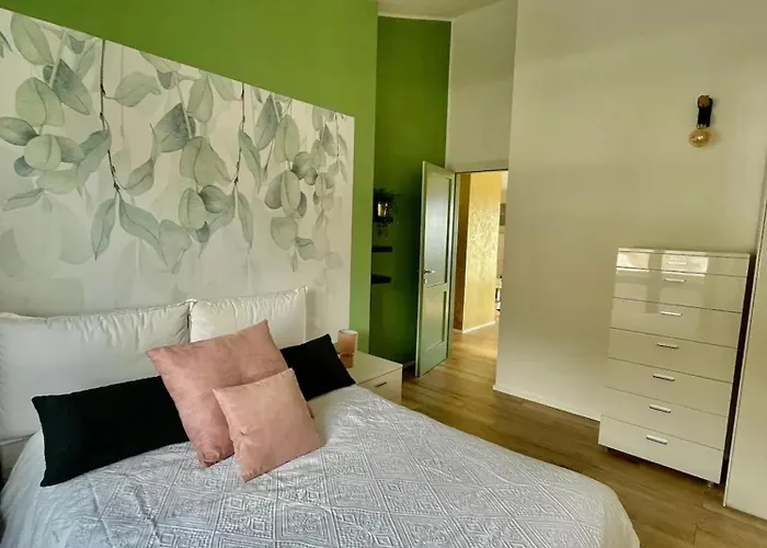 Moderne A Avec Vue Apartament Nebbiuno